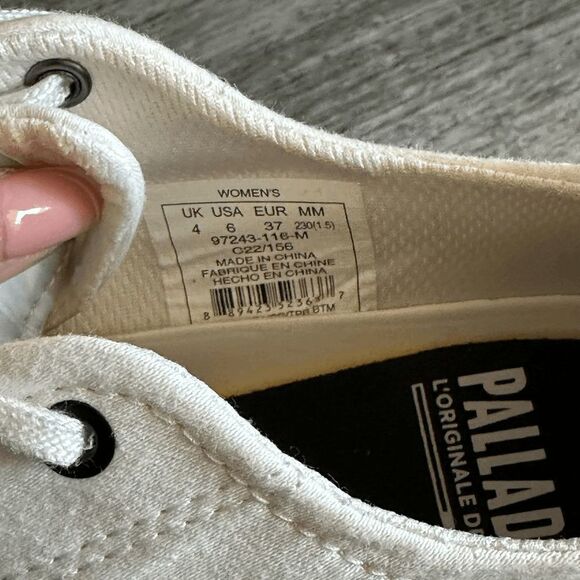 PALLADIUM Revolt Lo-Tx Womens Shoes in White Size US 6 - Picture 6 of 8